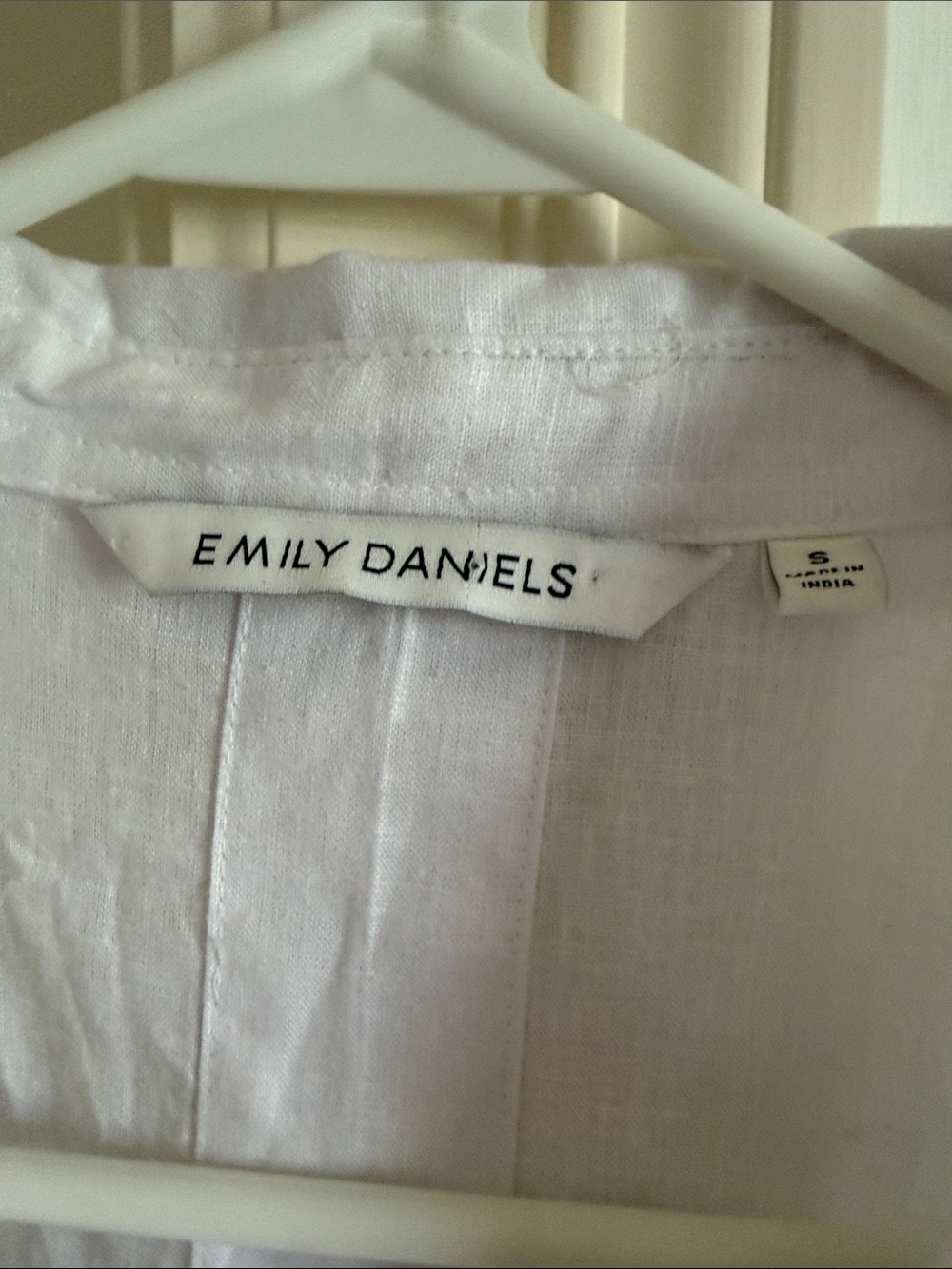 Emily Daniels LINEN SHORT SLEEVE - Picture 5 of 8